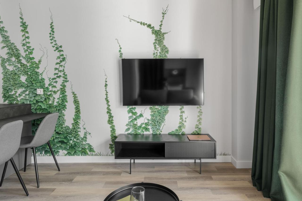 Urban Jungle Apartments By Reside Baltic Vilnius Exterior photo